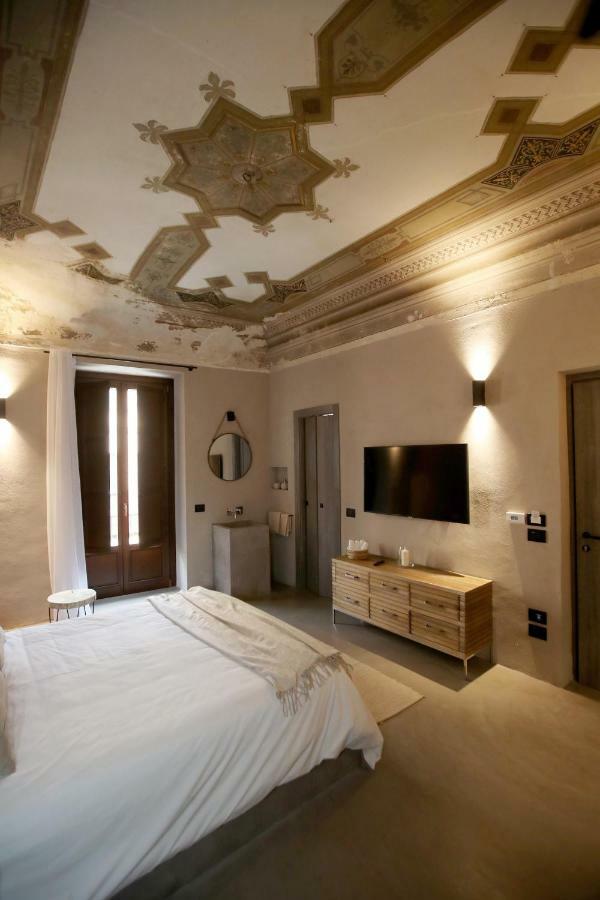 Casa Nostra Luxury Suites & Spa Palermo Ngoại thất bức ảnh